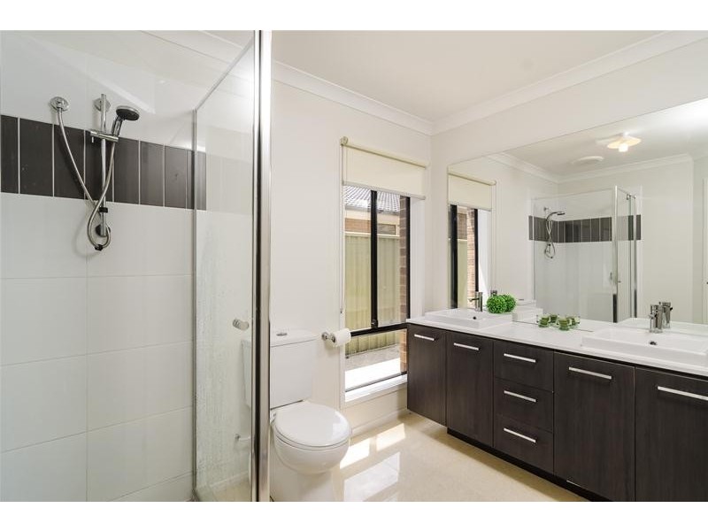 14 Edison Drive, Wyndham Vale VIC 3024