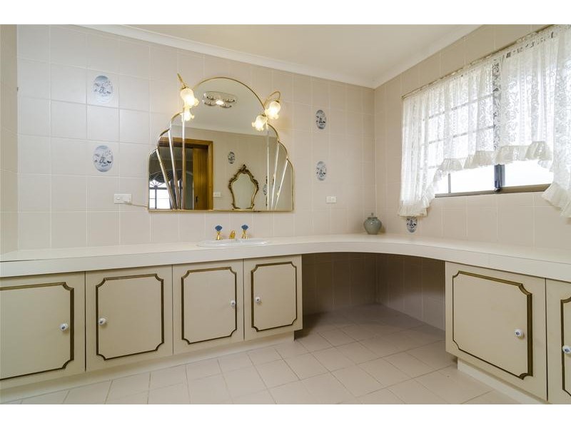 41 Collins Street, Werribee VIC 3030