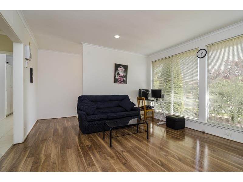 13 Centenary Cres, Werribee VIC 3030