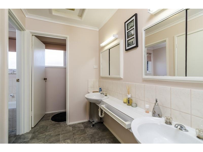 7 Zircon Street, Wyndham Vale VIC 3024