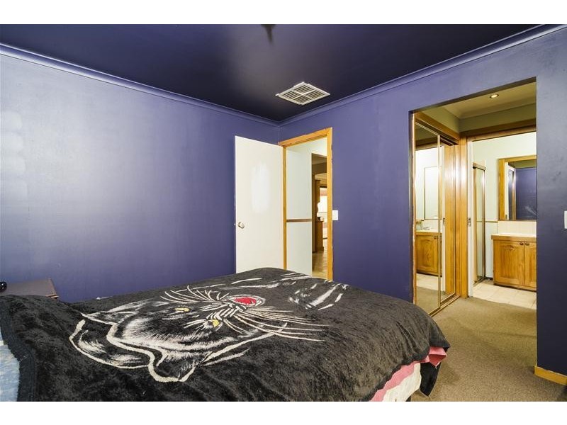 5 Citrus Court, Hoppers Crossing VIC 3029