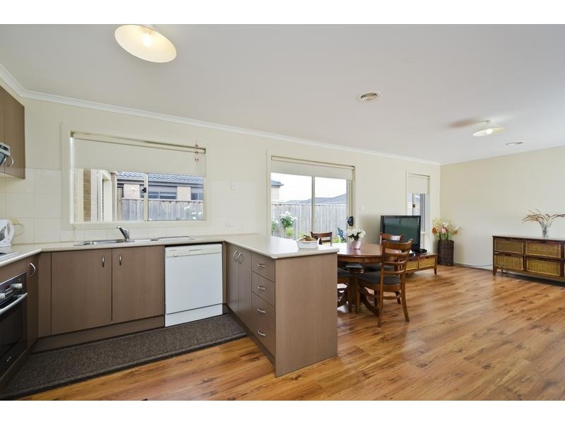 17 Gungarra Grove, Wyndham Vale VIC 3024
