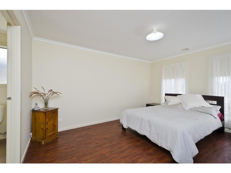17 Gungarra Grove, Wyndham Vale VIC 3024