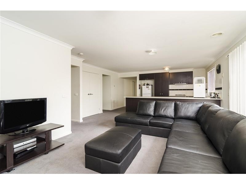 12 Sinclair Crescent, Tarneit VIC 3029