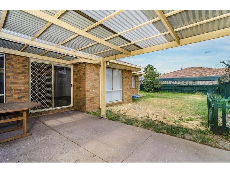 28 Wilmington Avenue, Hoppers Crossing VIC 3029