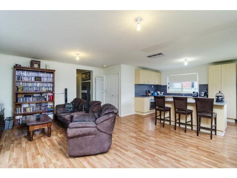 45 Jade Cres, Wyndham Vale VIC 3024