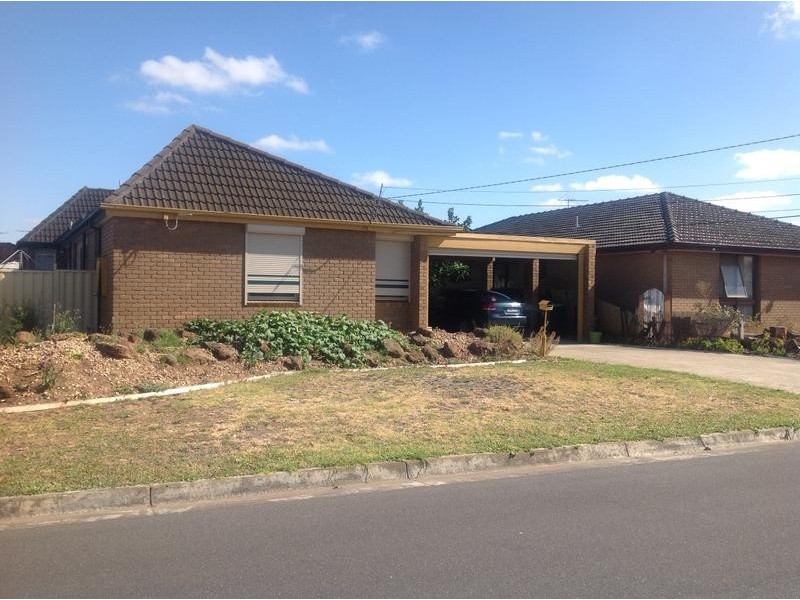 12 Kiama Road, Werribee VIC 3030