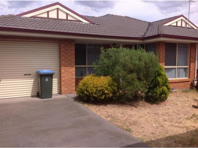 2/10 Swift Street, Hoppers Crossing VIC 3029