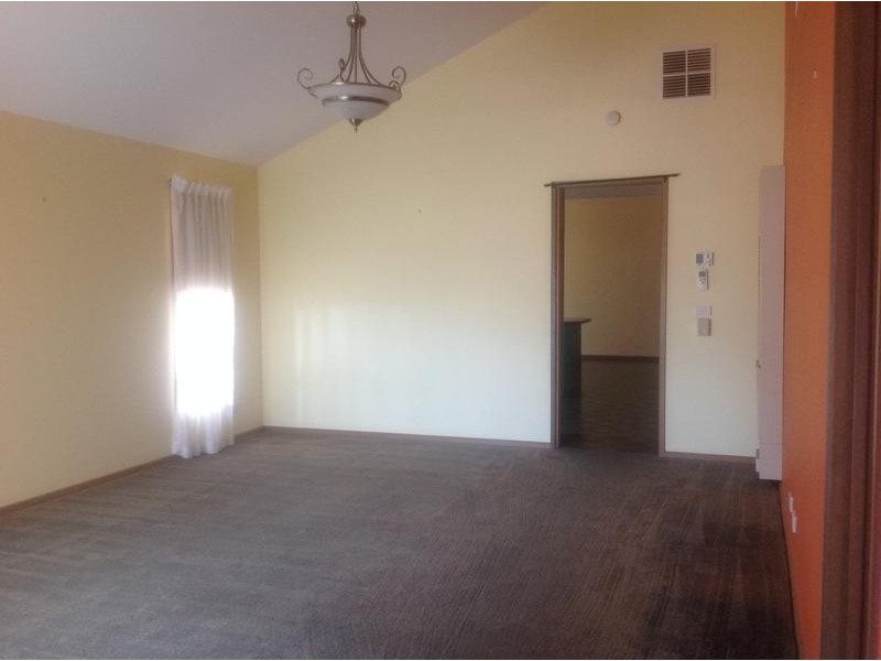 8 Roya Court, Hoppers Crossing VIC 3029