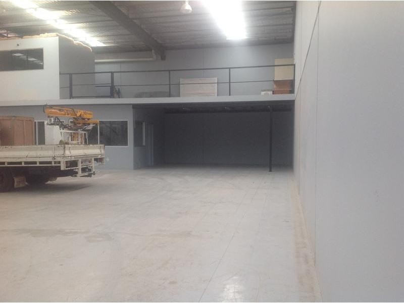 43-47 Factory 15 Riverside Ave, Werribee VIC 3030