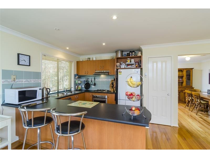 39 Harvest Way, Werribee VIC 3030