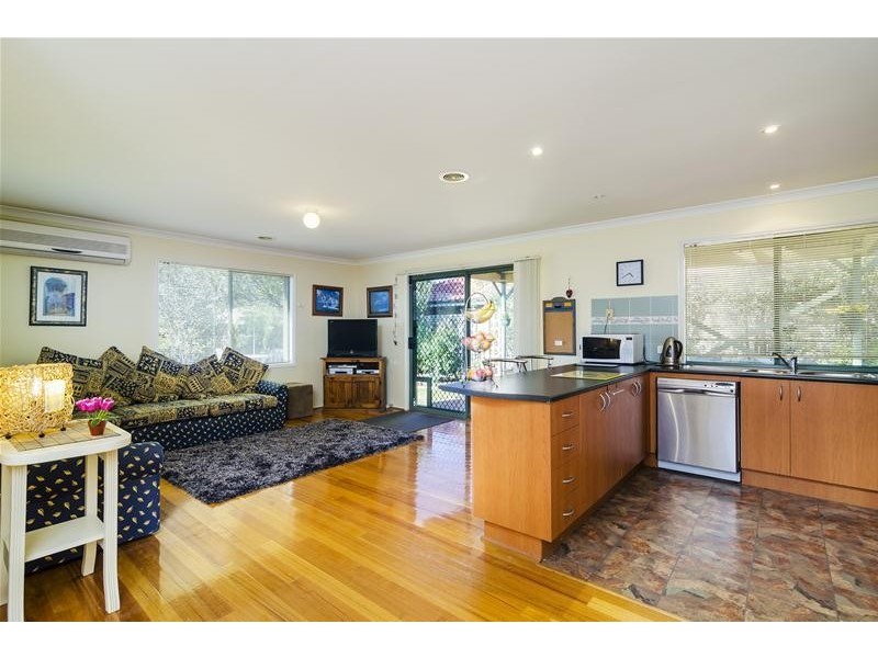 39 Harvest Way, Werribee VIC 3030