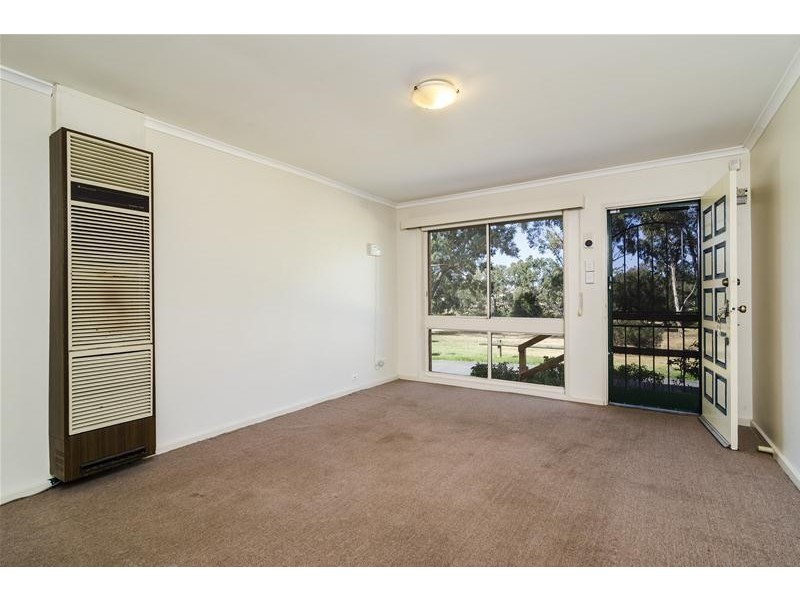 1/7 Mambourin Street, Werribee VIC 3030