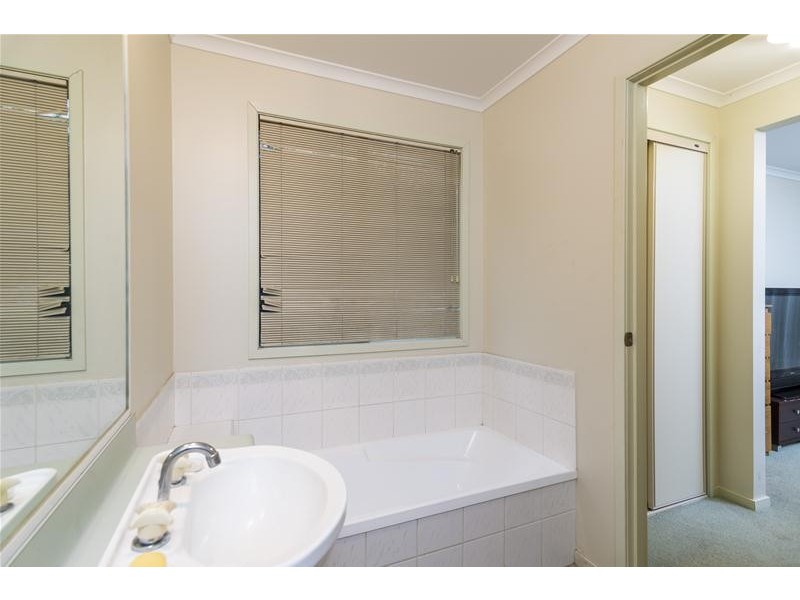 55 William Wright Wynd, Hoppers Crossing VIC 3029