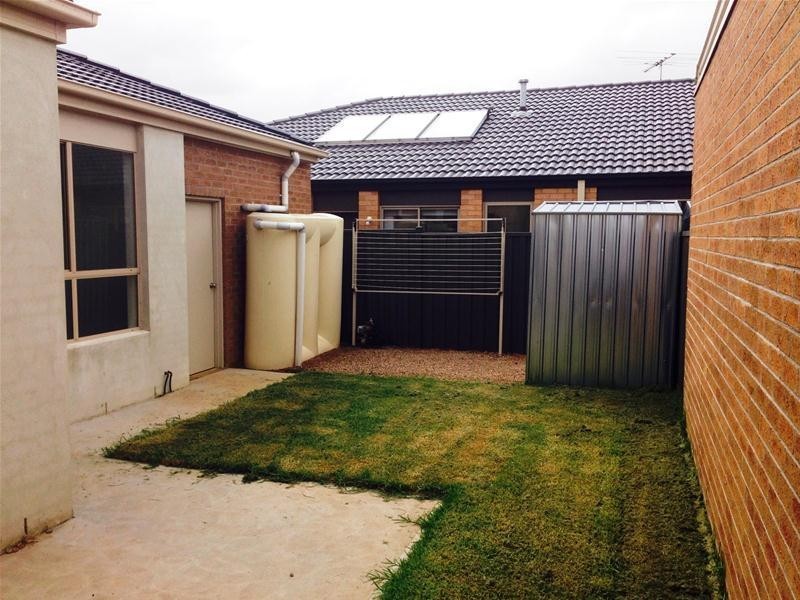 1/7 Federal Drive, Wyndham Vale VIC 3024
