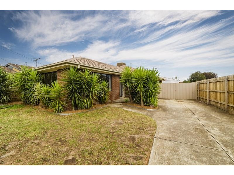 26 Shoalhaven Street, Werribee VIC 3030