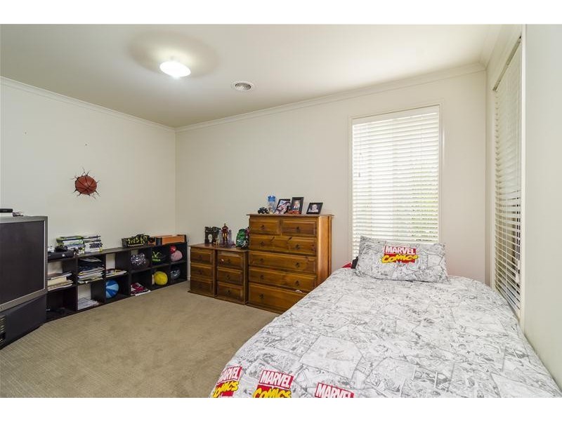 11 Ologhlen Drive, Wyndham Vale VIC 3024