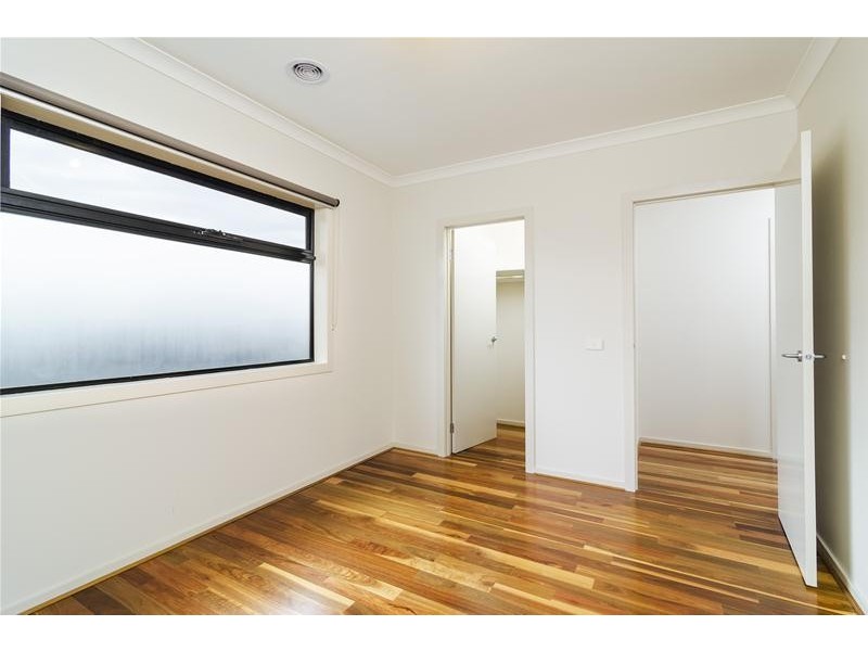41 Centre Avenue, Werribee VIC 3030