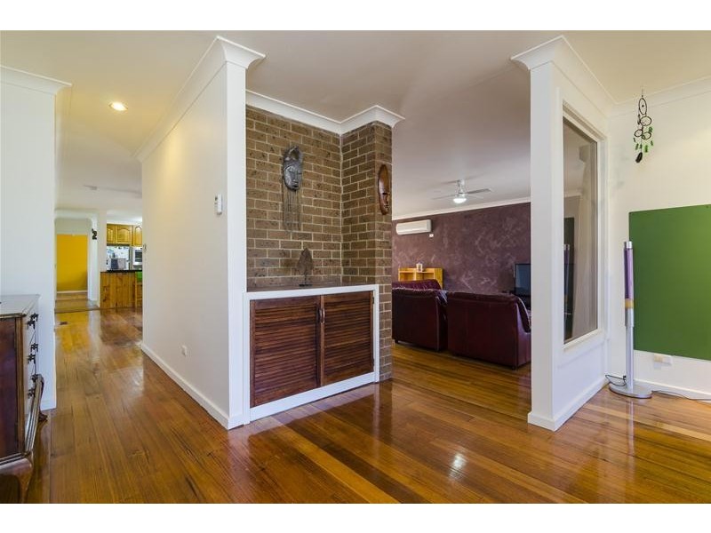 14 Brimpton Grove, Wyndham Vale VIC 3024