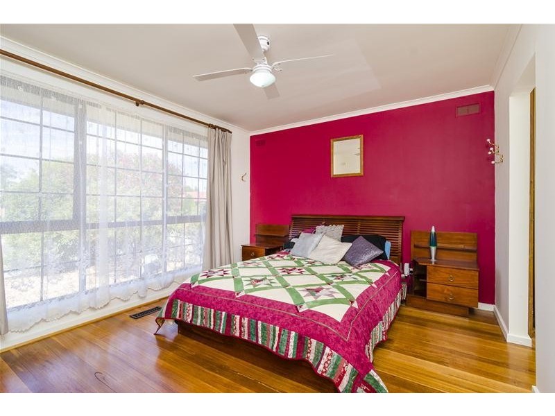 14 Brimpton Grove, Wyndham Vale VIC 3024