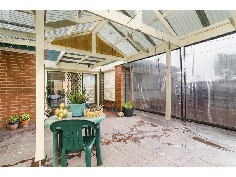 35 Bourke Crescent, Hoppers Crossing VIC 3029