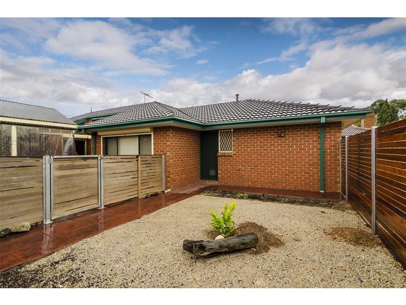 35 Bourke Crescent, Hoppers Crossing VIC 3029