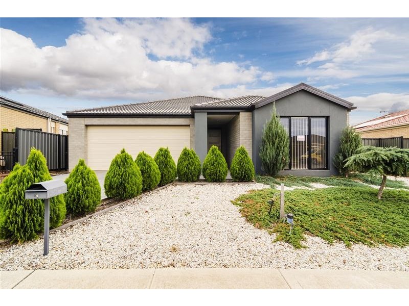 24 Cadell Avenue, Tarneit VIC 3029