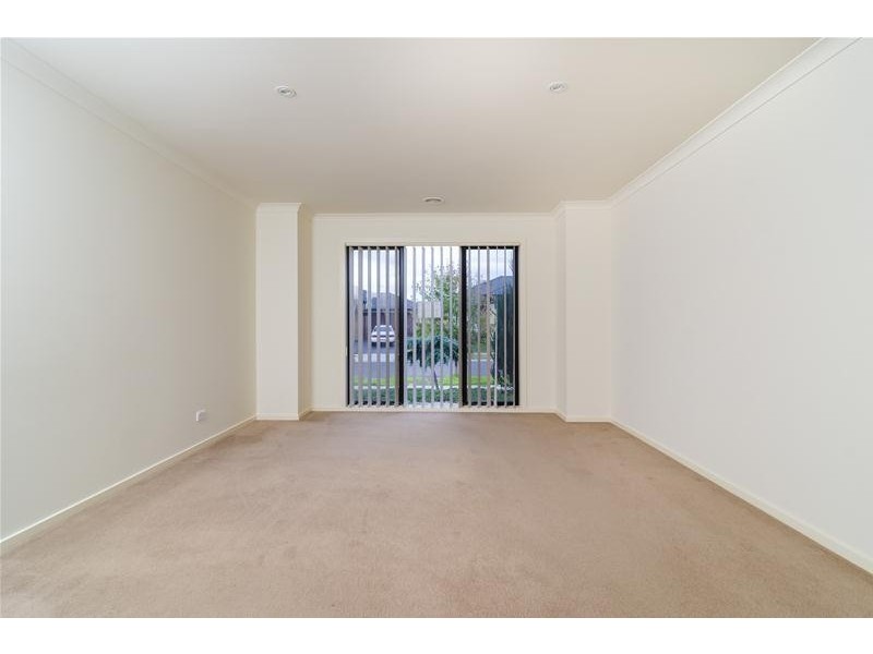 24 Cadell Avenue, Tarneit VIC 3029