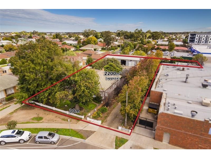 17 & 17A Bridge Street, Werribee VIC 3030