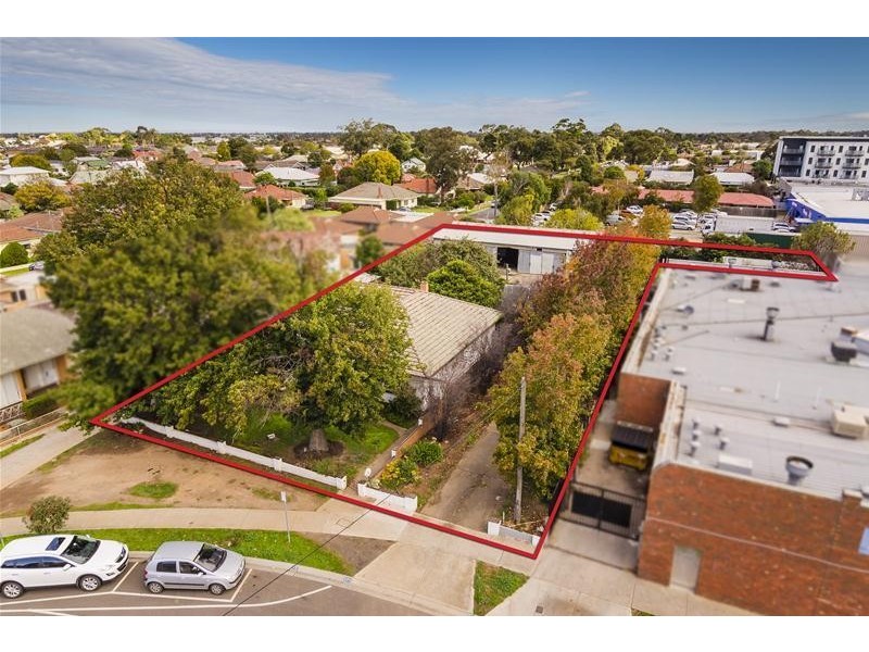 17 & 17A Bridge Street, Werribee VIC 3030