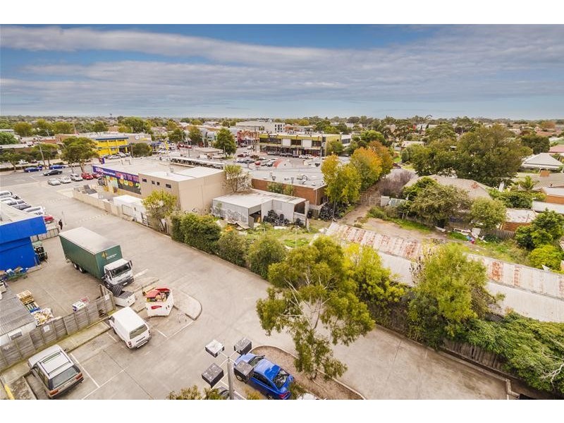 17 & 17A Bridge Street, Werribee VIC 3030