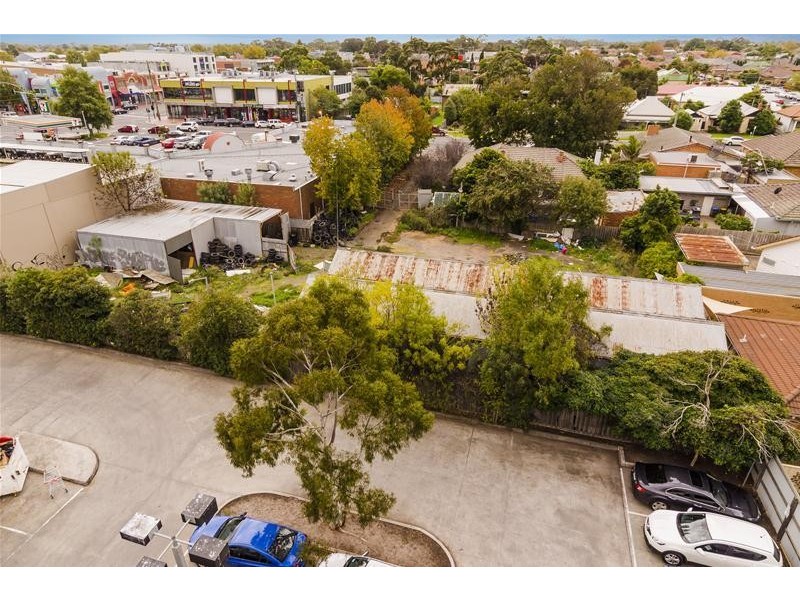 17 & 17A Bridge Street, Werribee VIC 3030
