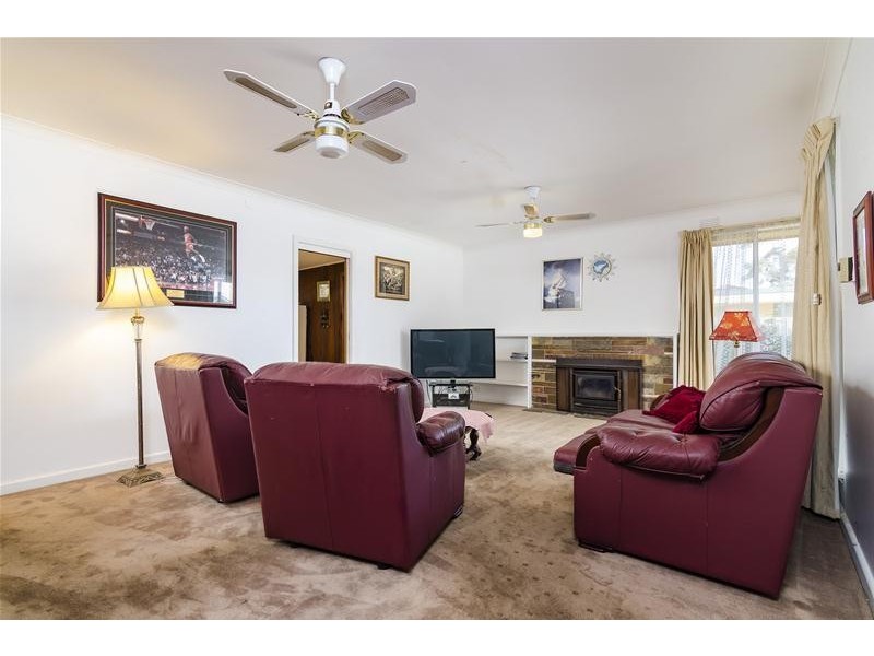 6 Tyrone Street, Werribee VIC 3030