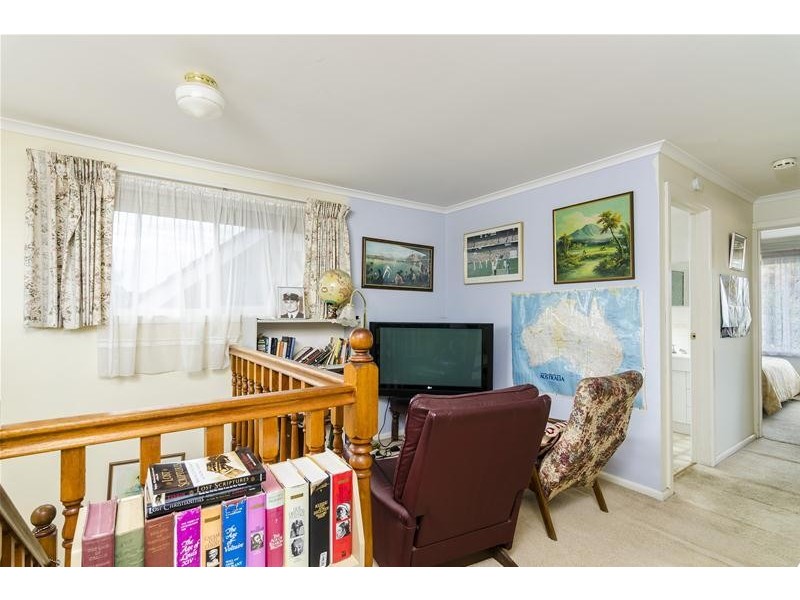 6 Tyrone Street, Werribee VIC 3030