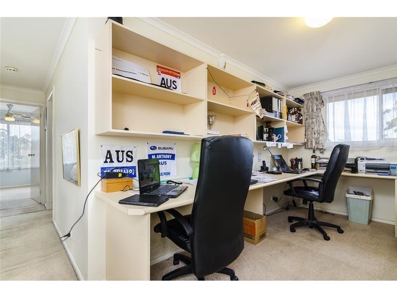 6 Tyrone Street, Werribee VIC 3030