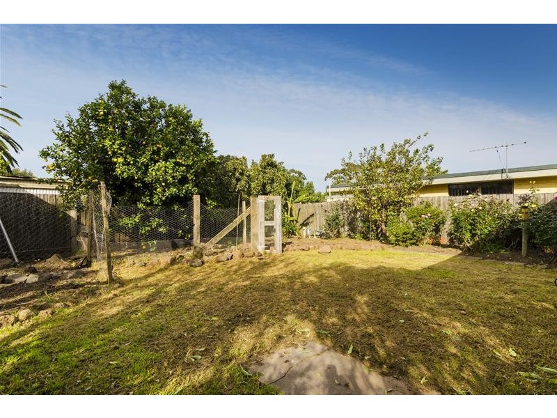 6 Tyrone Street, Werribee VIC 3030