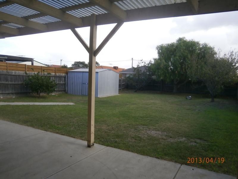 12 Carruthers Court, Altona Meadows VIC 3028