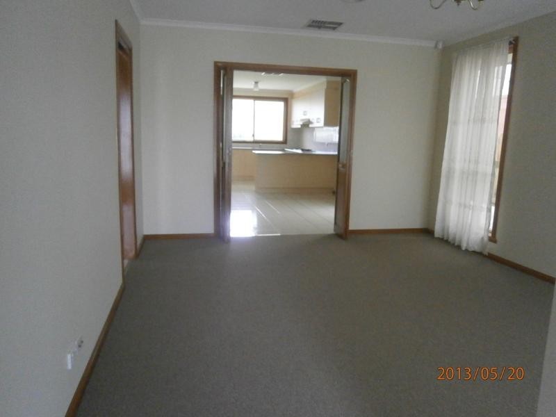 12 Carruthers Court, Altona Meadows VIC 3028