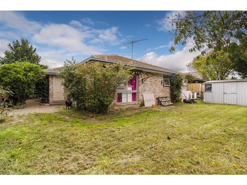 35 Mt Eagle Way, Wyndham Vale VIC 3024