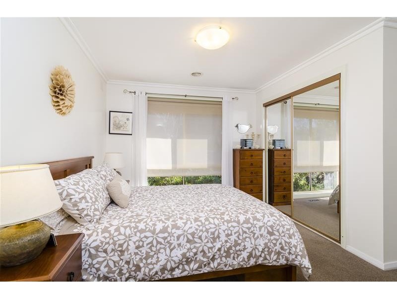 15 Clay Avenue, Hoppers Crossing VIC 3029
