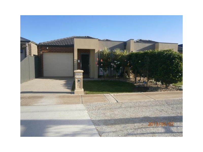 1/38 Tower Road, Werribee VIC 3030