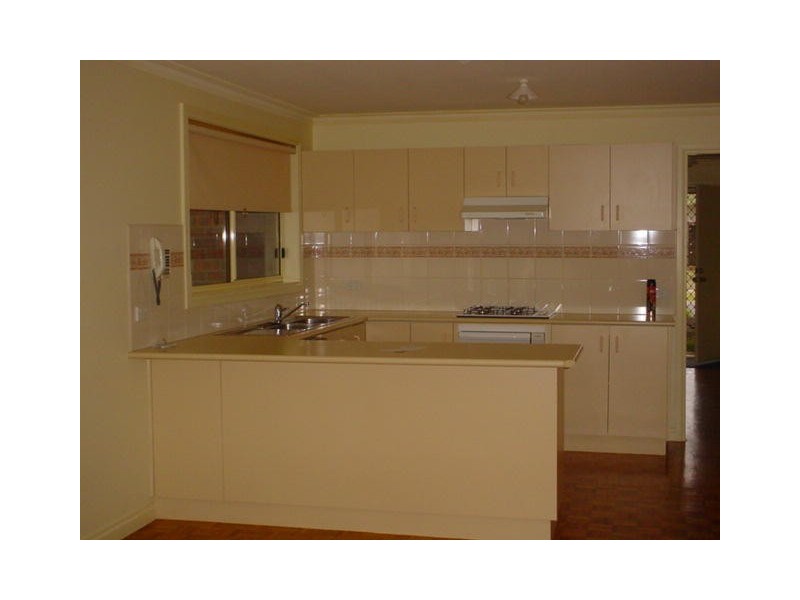 69 Oriole Drive, Werribee VIC 3030