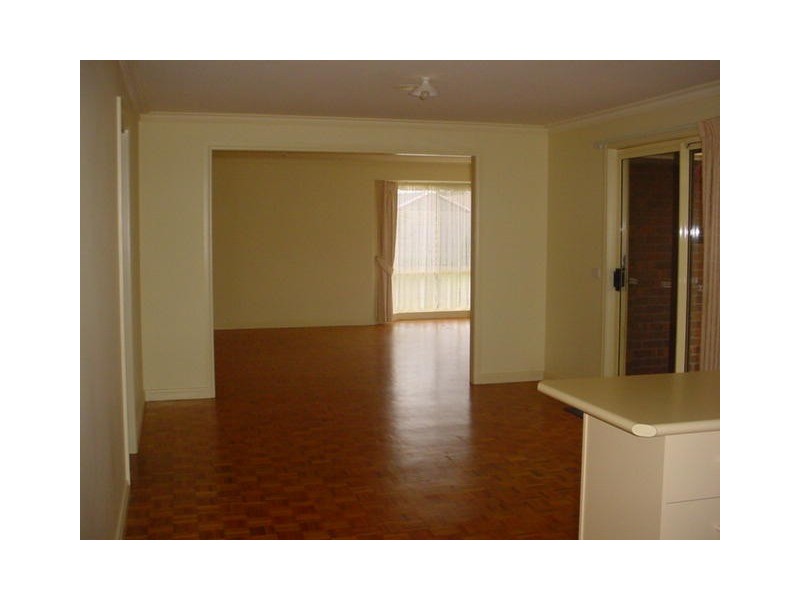 69 Oriole Drive, Werribee VIC 3030