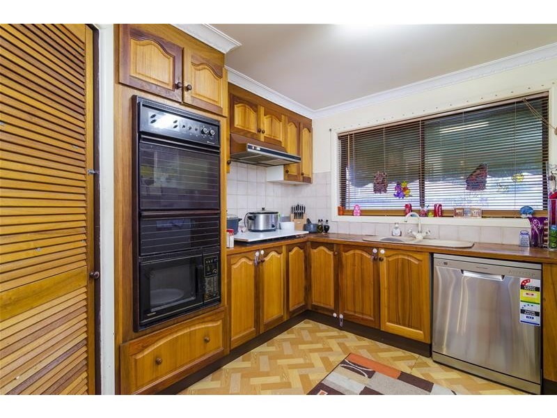 17 Queens Court, Werribee VIC 3030