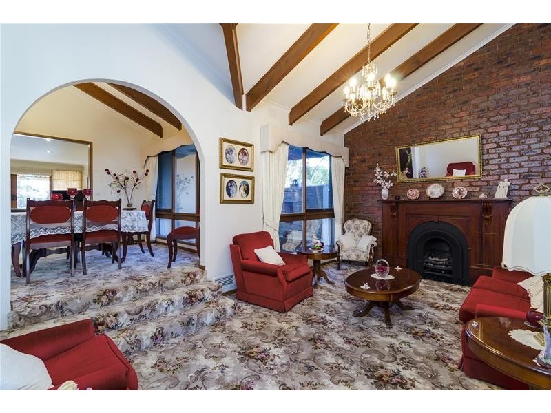 50 Manorvale Parade, Werribee VIC 3030