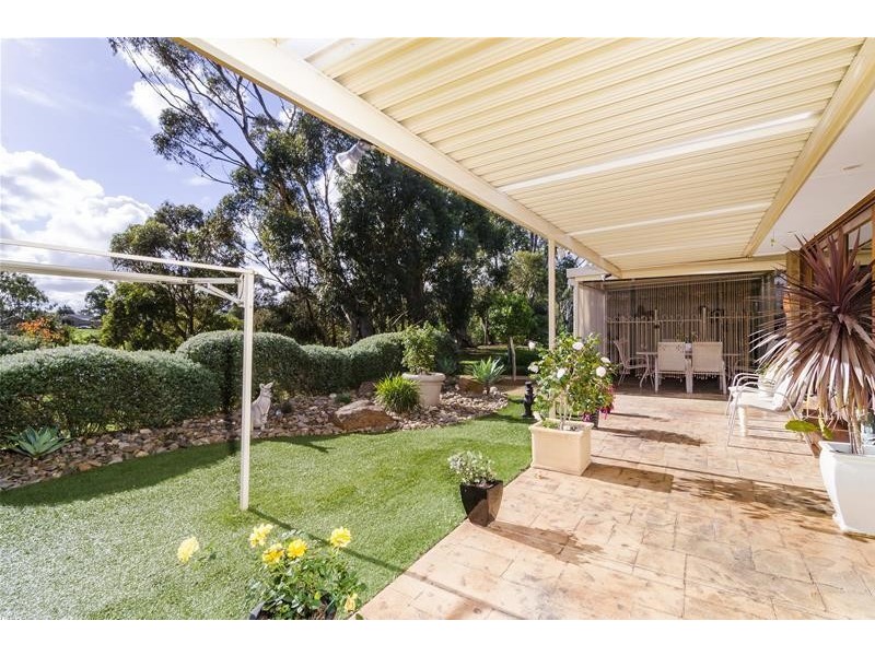 50 Manorvale Parade, Werribee VIC 3030