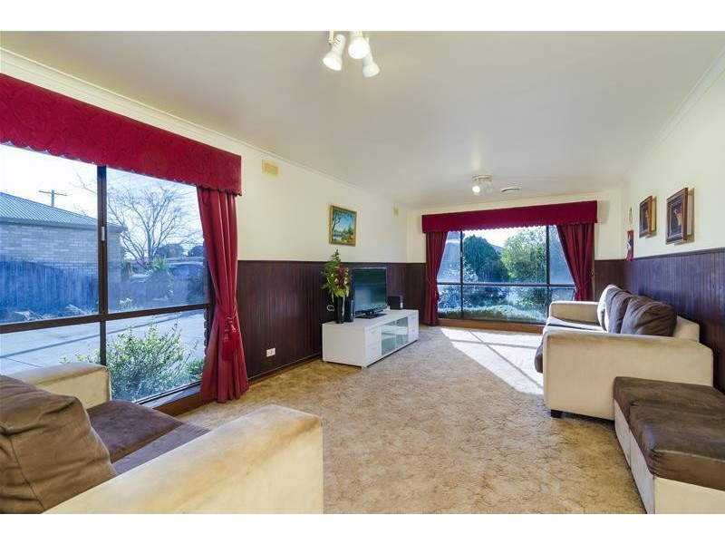 9 Grosvenor Place, Werribee VIC 3030