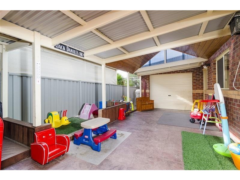 6 Westwood Street, Tarneit VIC 3029
