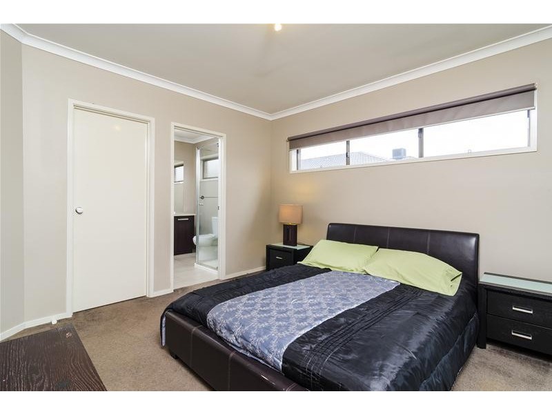 74 Kinglake Drive, Wyndham Vale VIC 3024