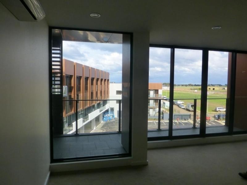 312/50 Catamaran Drive, Werribee South VIC 3030